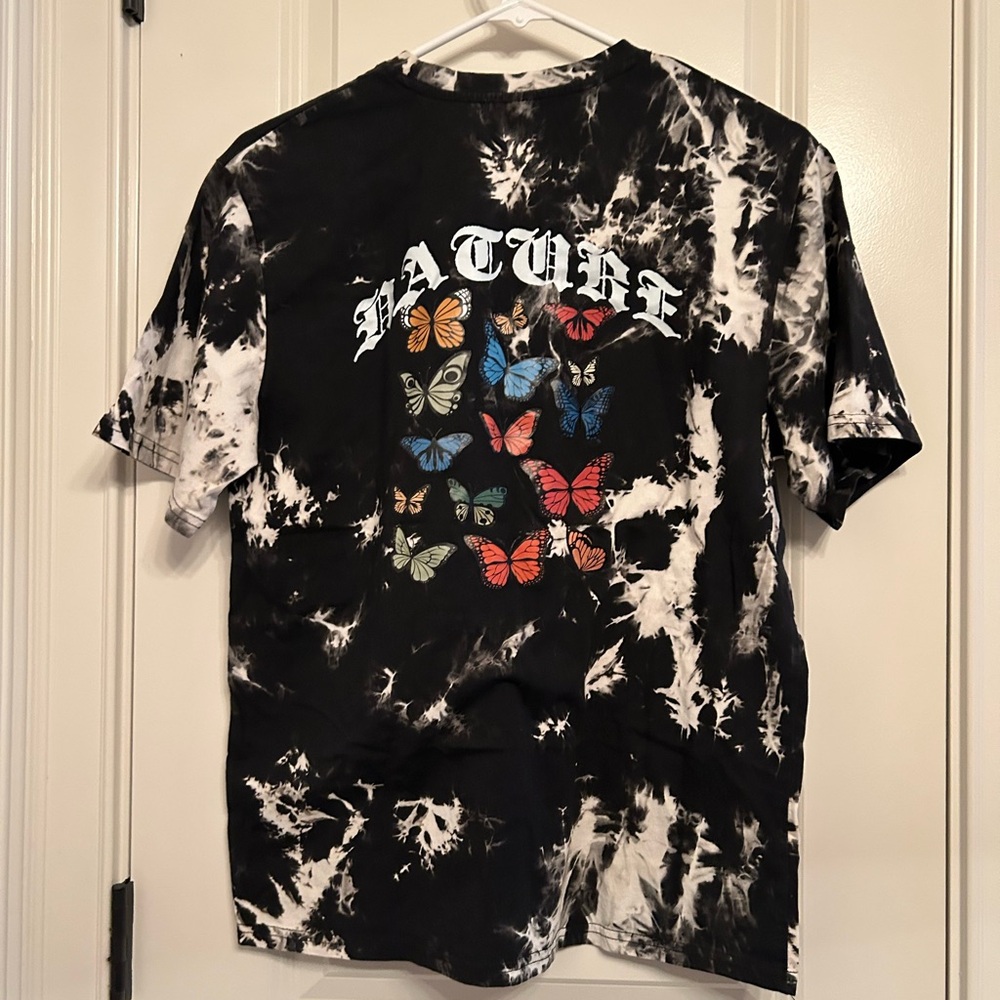 T SHIRT!!! - Picture 2 of 3